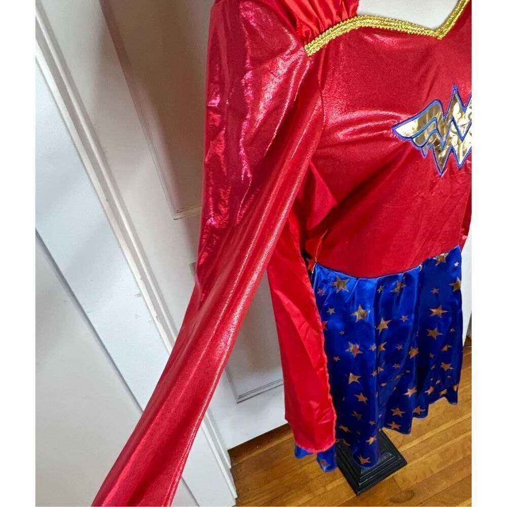 Halloween Wonder Woman Cape Dress 2 Piece Costume With Boots Size Small - Picture 2 of 4